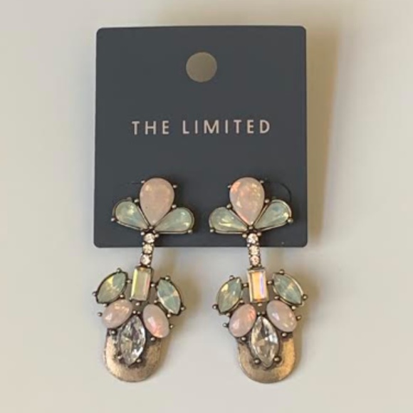 The Limited Jewelry - 🆕 Limited Statement Earrings